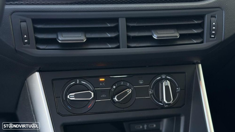 VW Polo 1.0 TSI Urban - 19