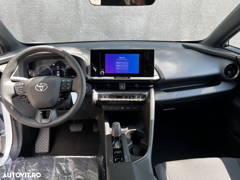 Toyota C-HR - 12