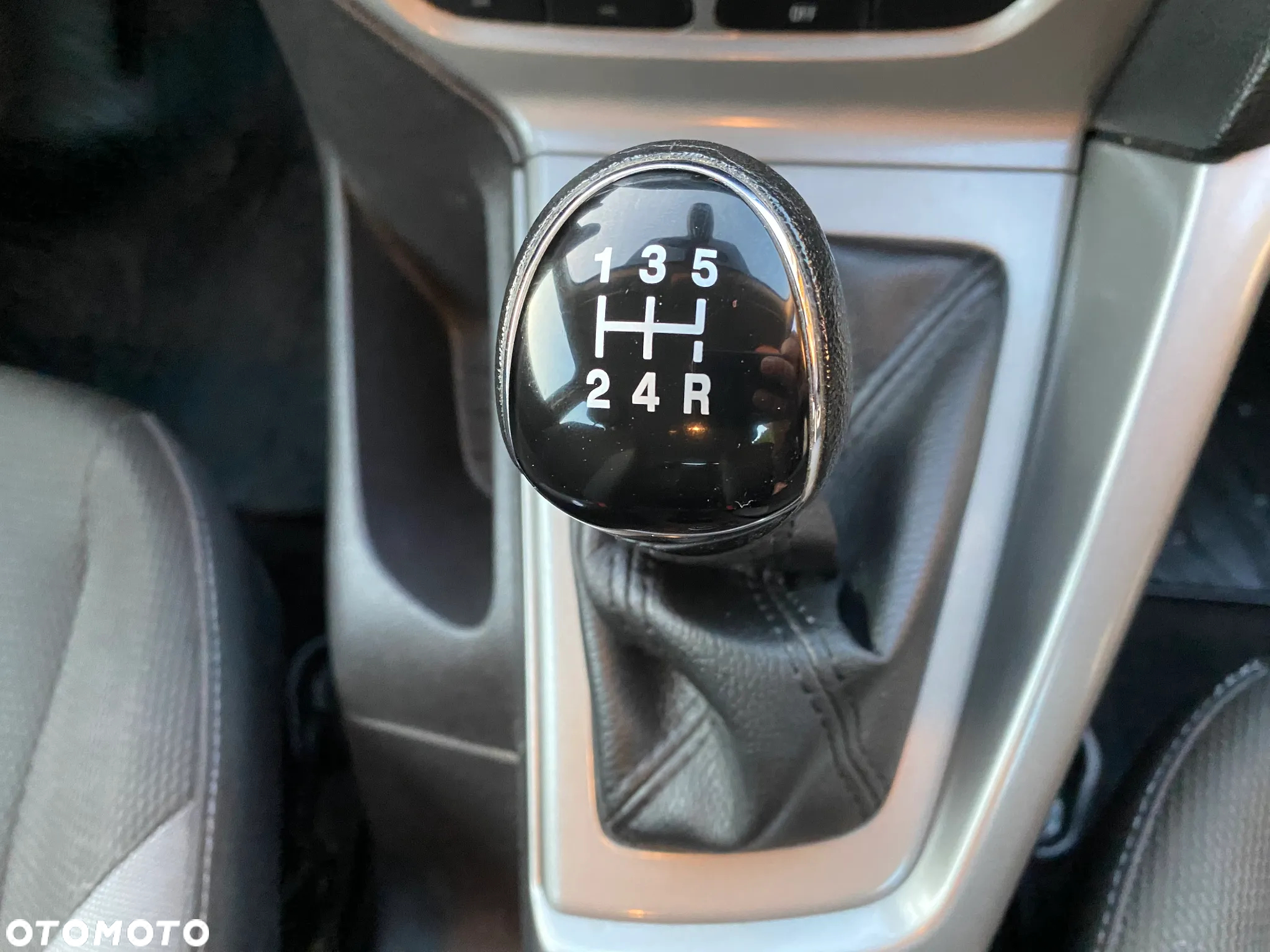 Ford Focus - 24