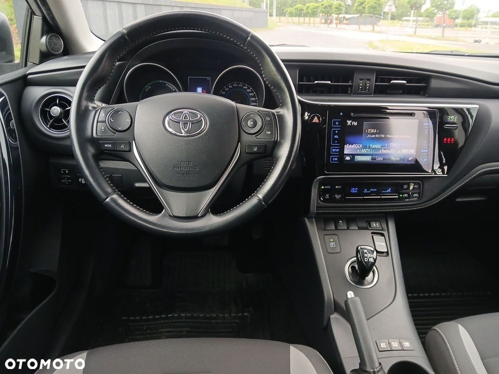 Toyota Auris Hybrid 135 Premium - 25