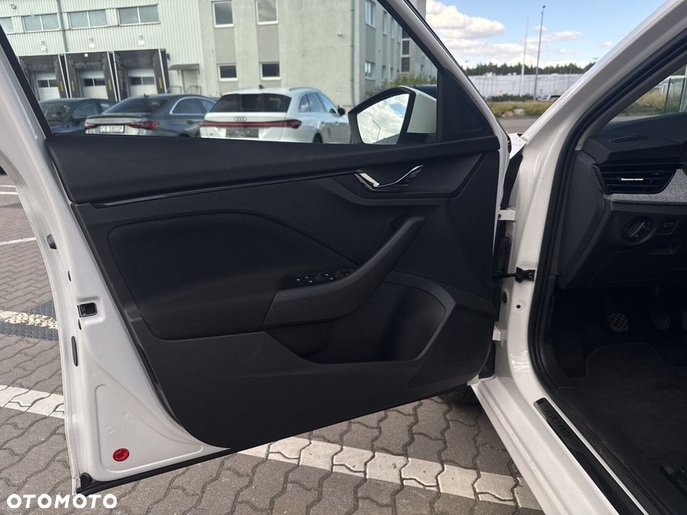 Skoda Kamiq 1.0 TSI Selection - 10
