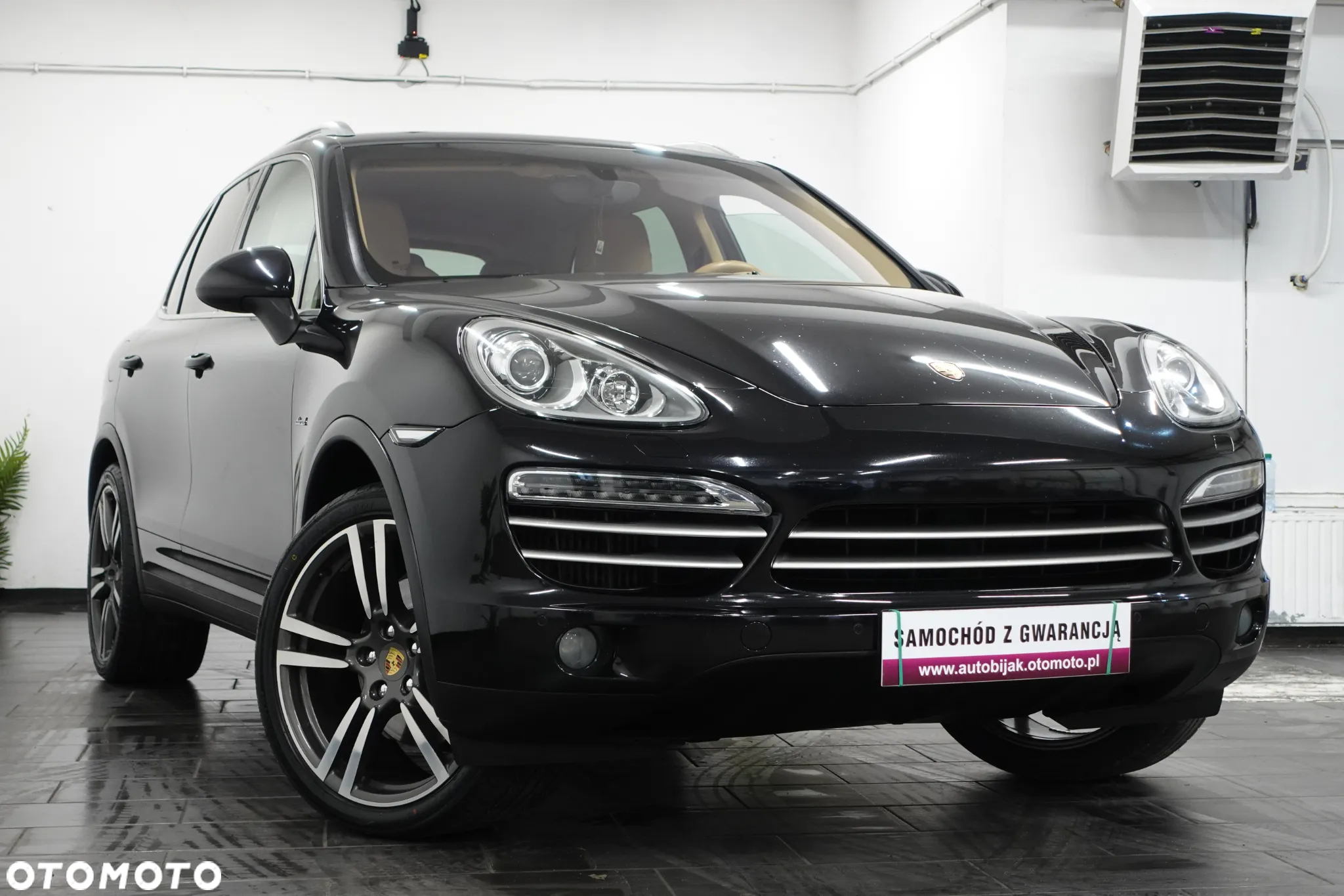 Porsche Cayenne Diesel Platinum Edition - 11