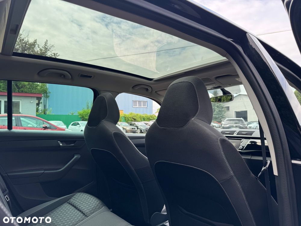 Skoda Fabia 1.0 TSI Monte Carlo - 14