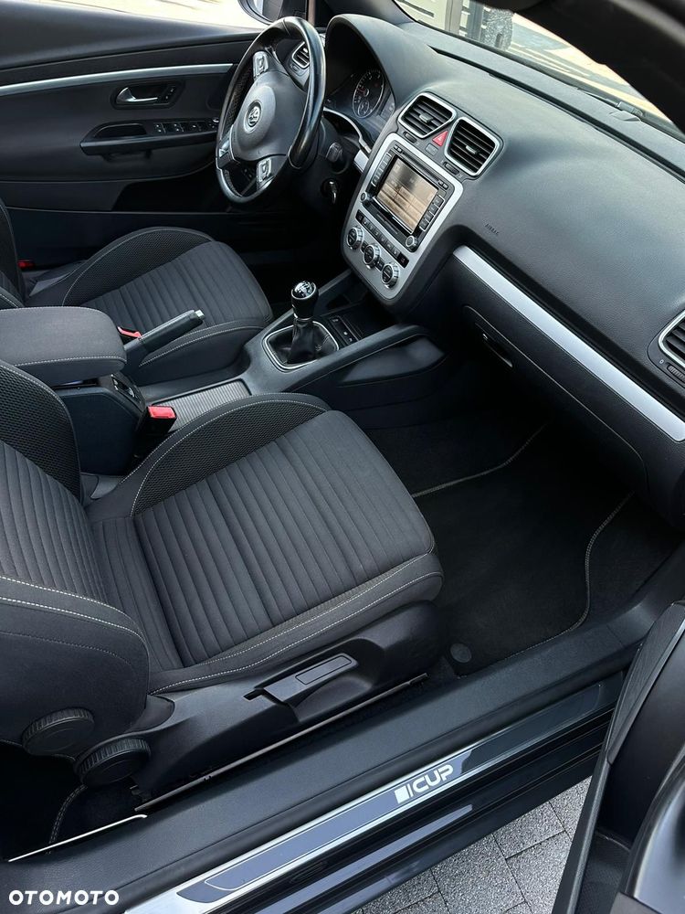 Volkswagen Eos 2.0 TDI DPF BlueMotion Technology Cup - 14