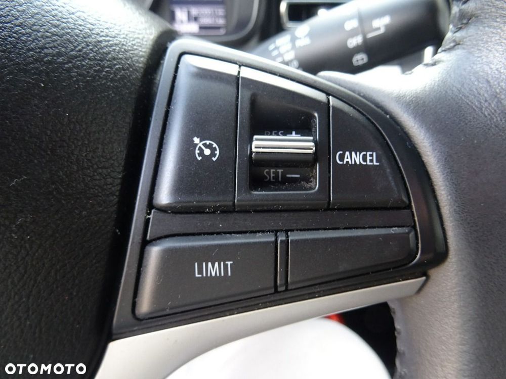 Suzuki Ignis 1.2 Premium AGS - 21