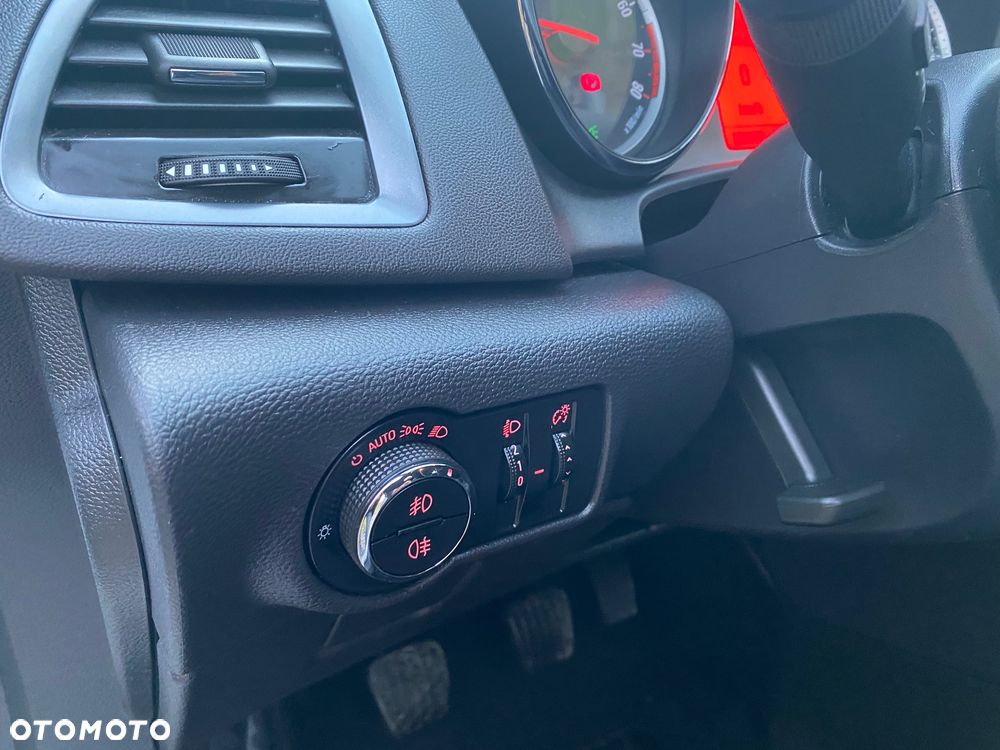 Opel Astra GTC 1.4 Turbo ecoFLEX Start/Stop Innovation - 16