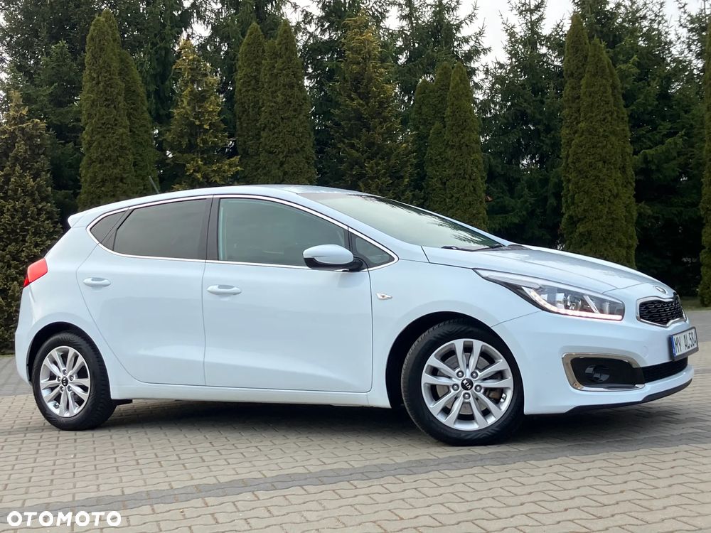 Kia Ceed 1.6 CRDi GT Line - 14