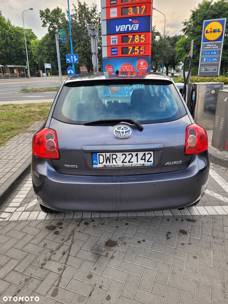 Toyota Auris - 3