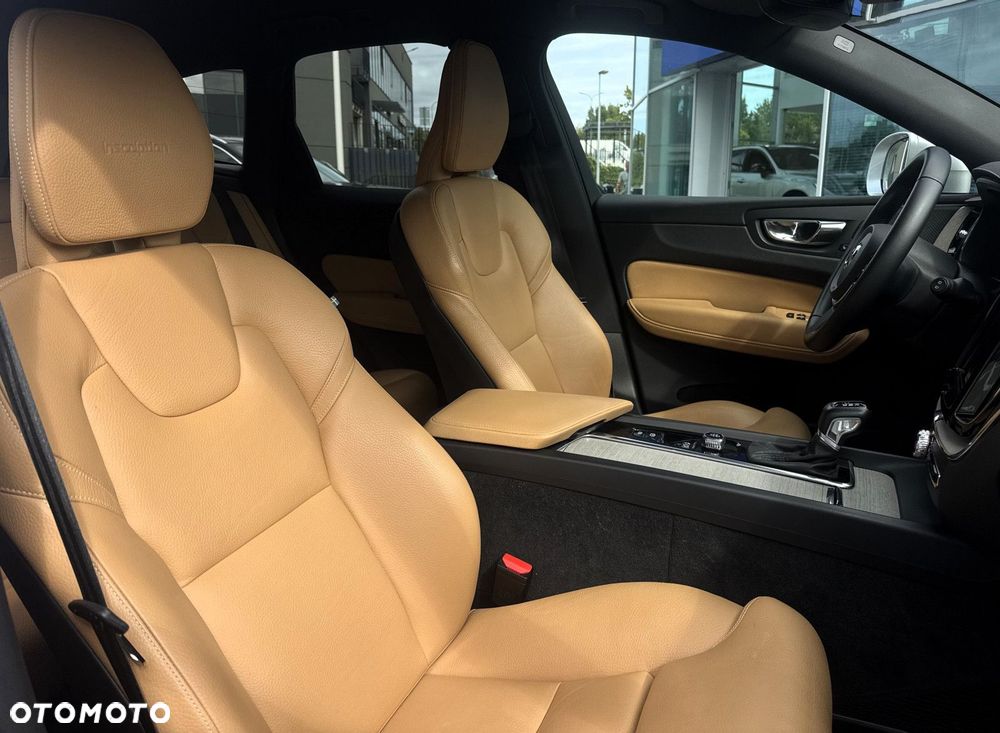 Volvo XC 60 - 13