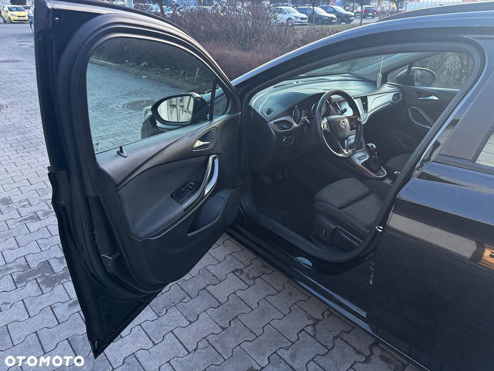 Opel Astra 1.6 D (CDTI) Business - 10