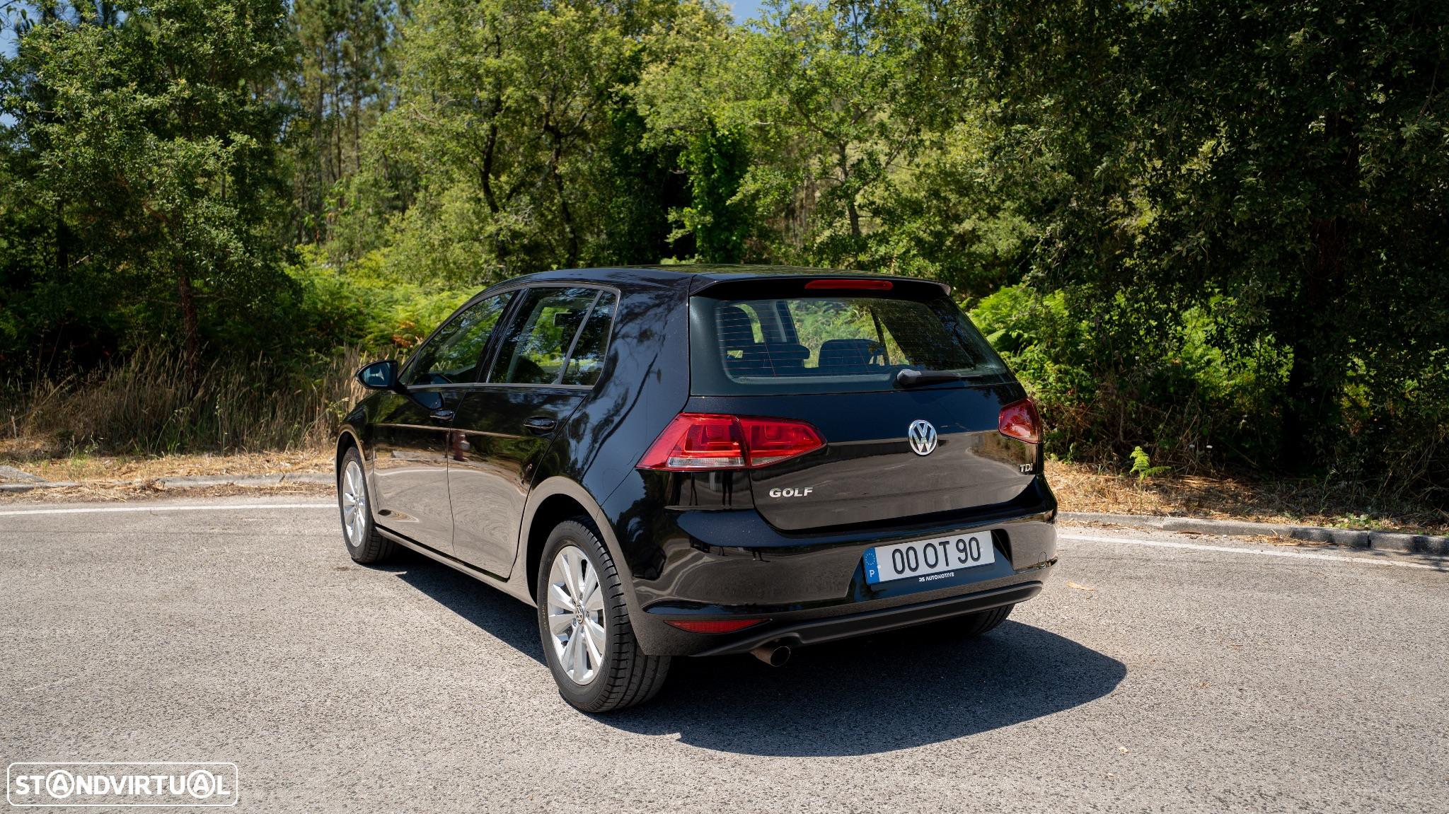 VW Golf 1.6 TDi Confortline - 4