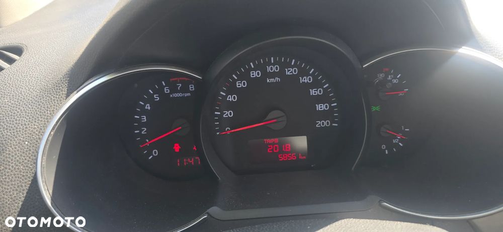 Kia Picanto 1.0 L - 6