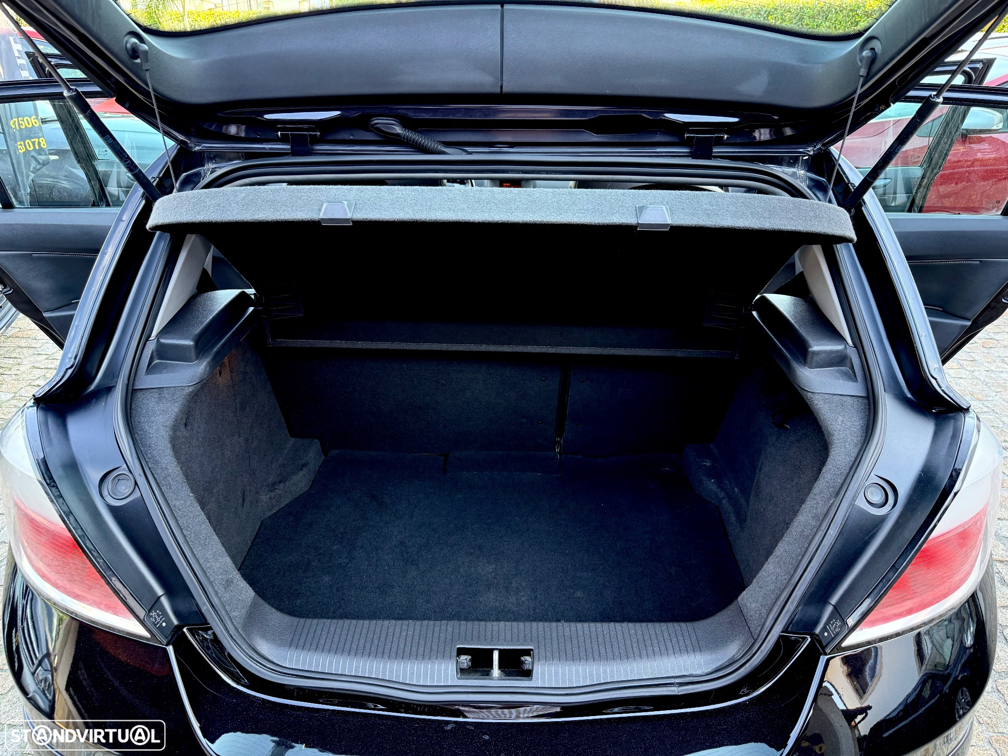 Opel Astra 1.3 CDTi Cosmo - 29