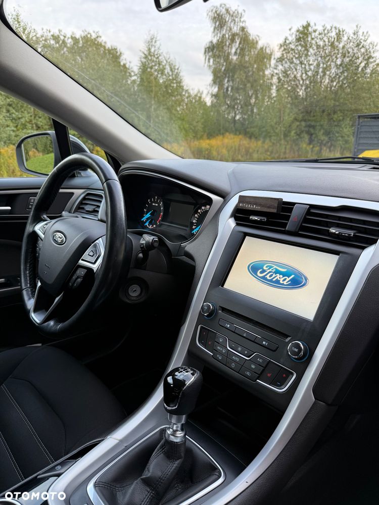 Ford Mondeo - 10