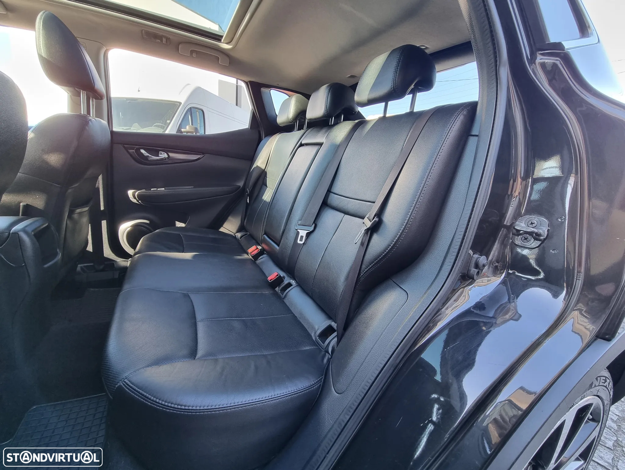Nissan Qashqai 1.6 dCi Tekna Premium 360 - 9