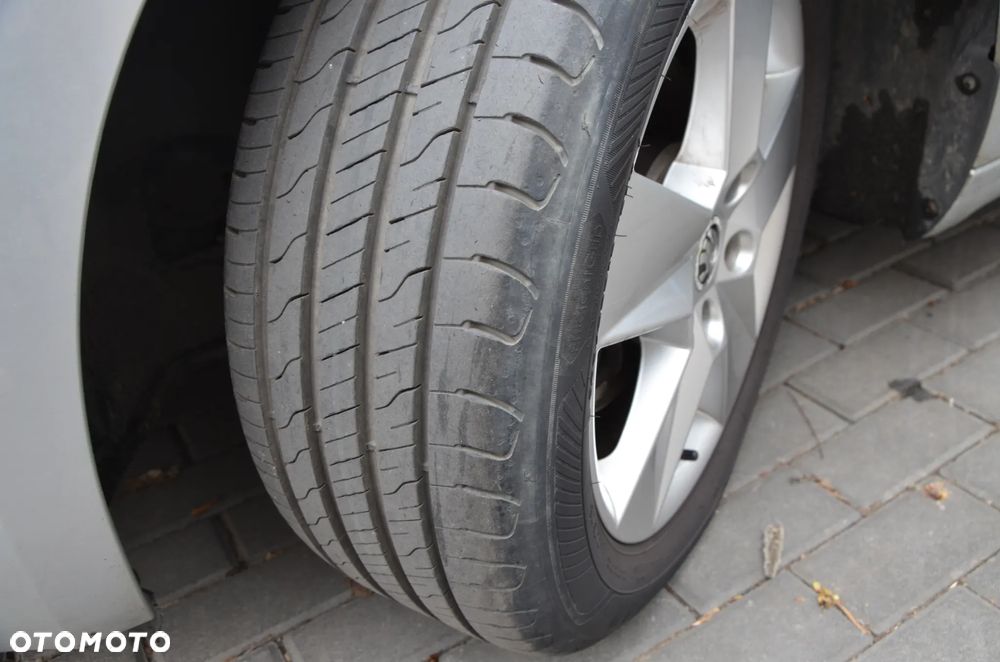 Skoda Octavia 1.4 TSI Ambition - 13