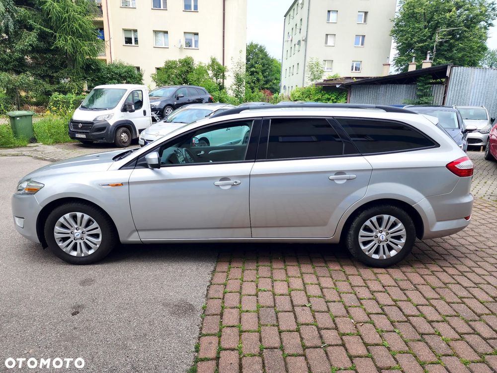 Ford Mondeo 2.0 Trend - 9