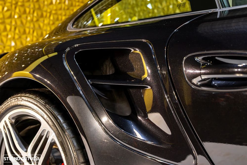 Porsche 911 (997) Turbo Tiptronic - 12