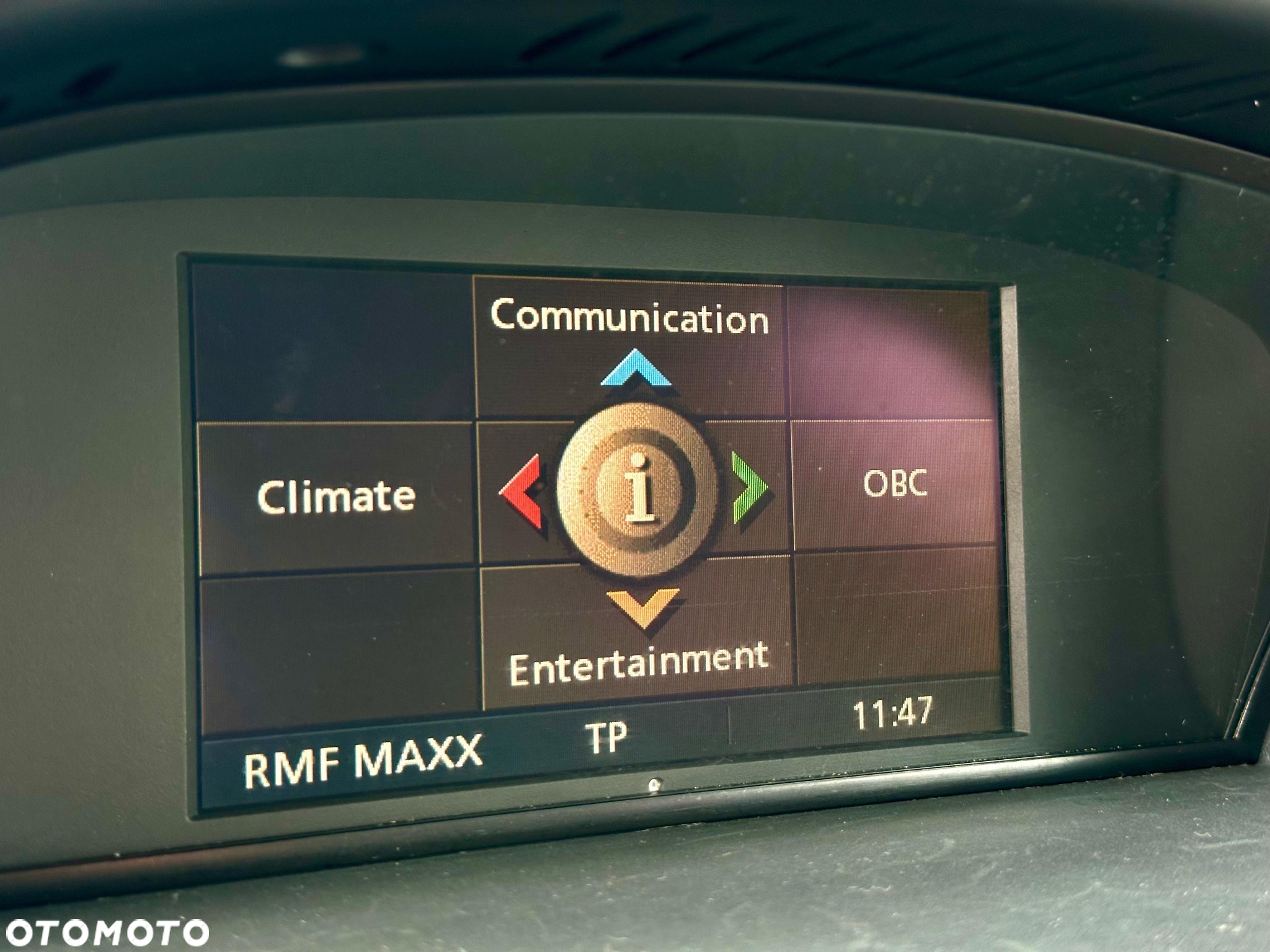 BMW Seria 5 520i - 8