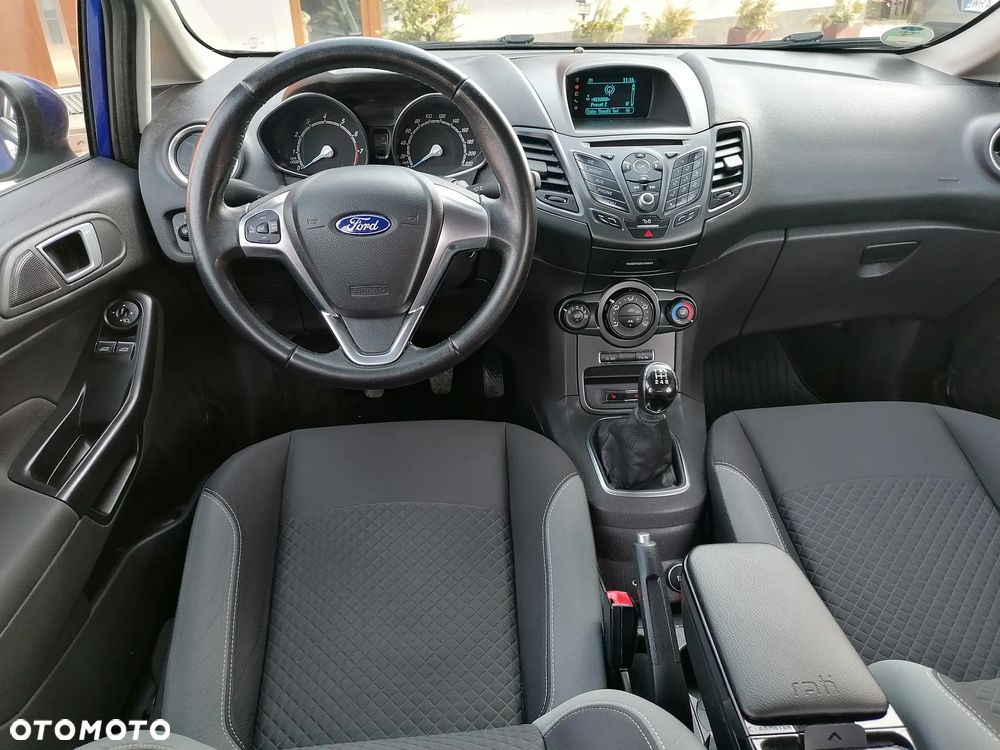Ford Fiesta - 7