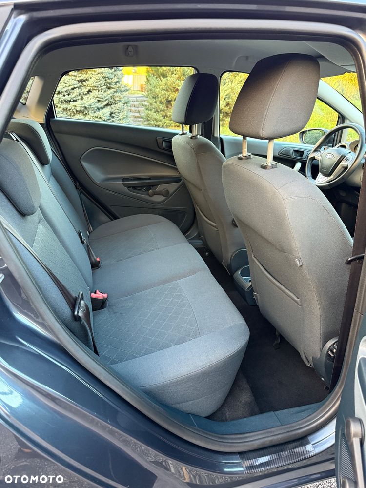 Ford Fiesta 1.25 Ambiente - 28