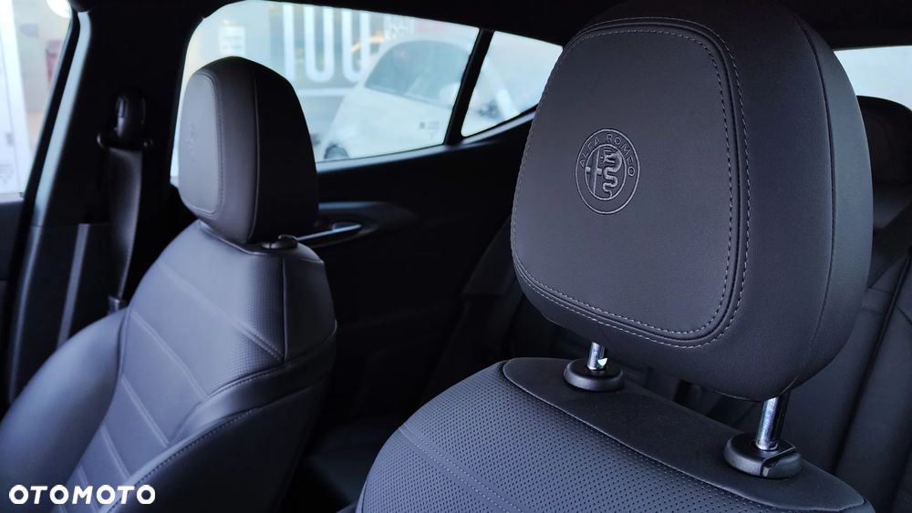 Alfa Romeo Tonale 1.3 PHEV Q4 Veloce - 22