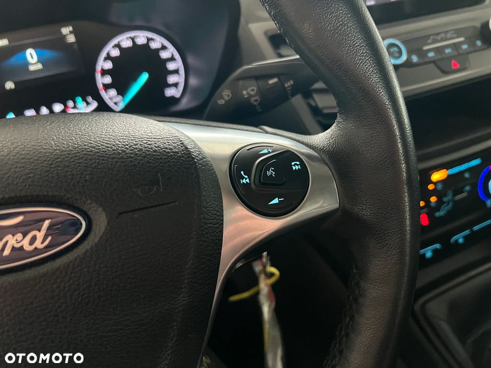 Ford Connect - 27