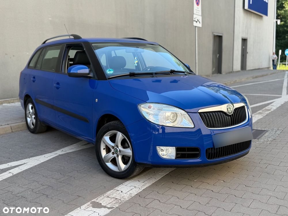 Skoda Fabia 1.4 16V Elegance Plus - 2