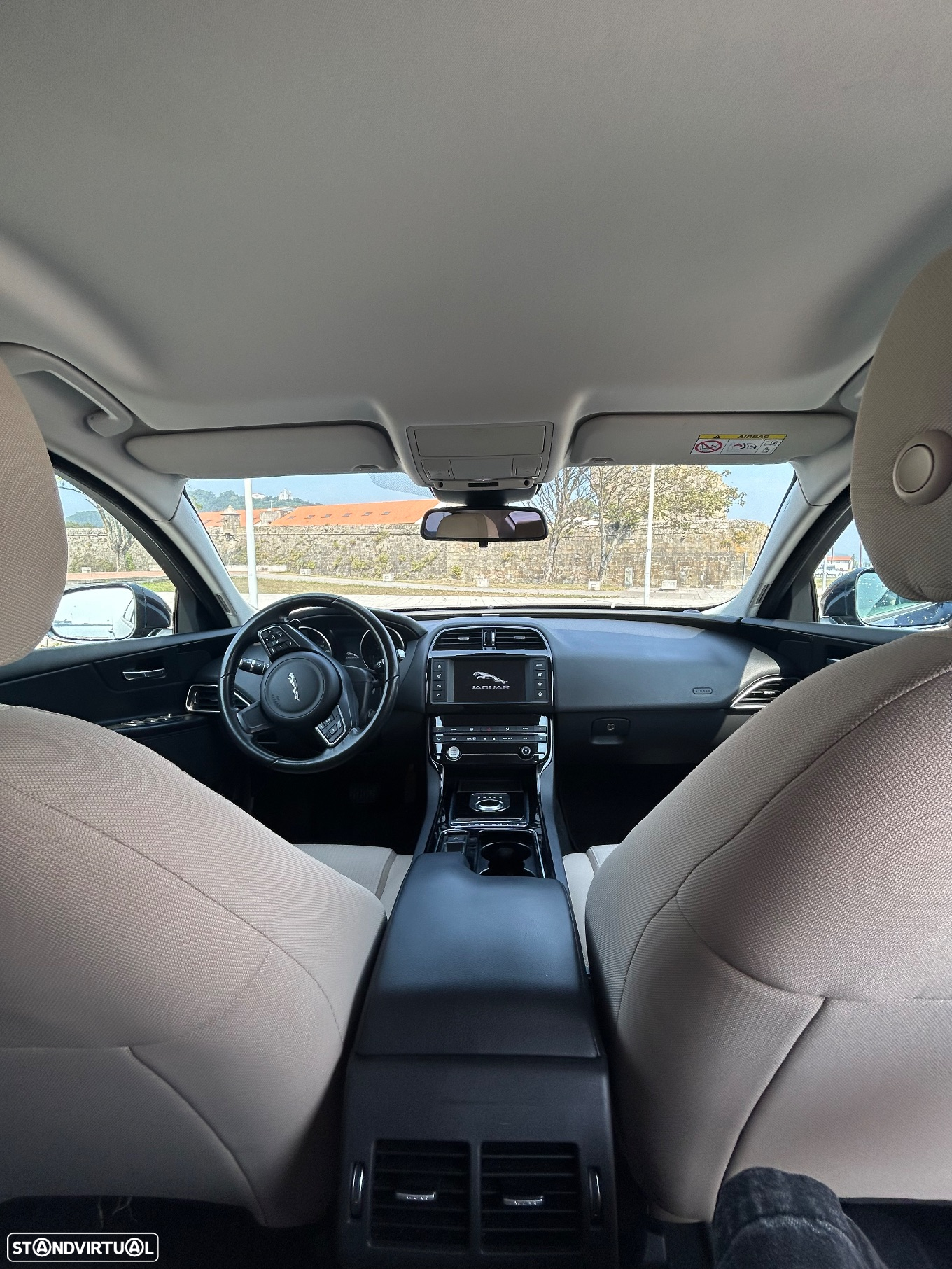 Jaguar XE 20d Aut. R-Sport - 15