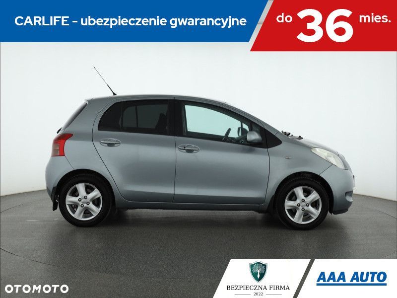 Toyota Yaris - 7