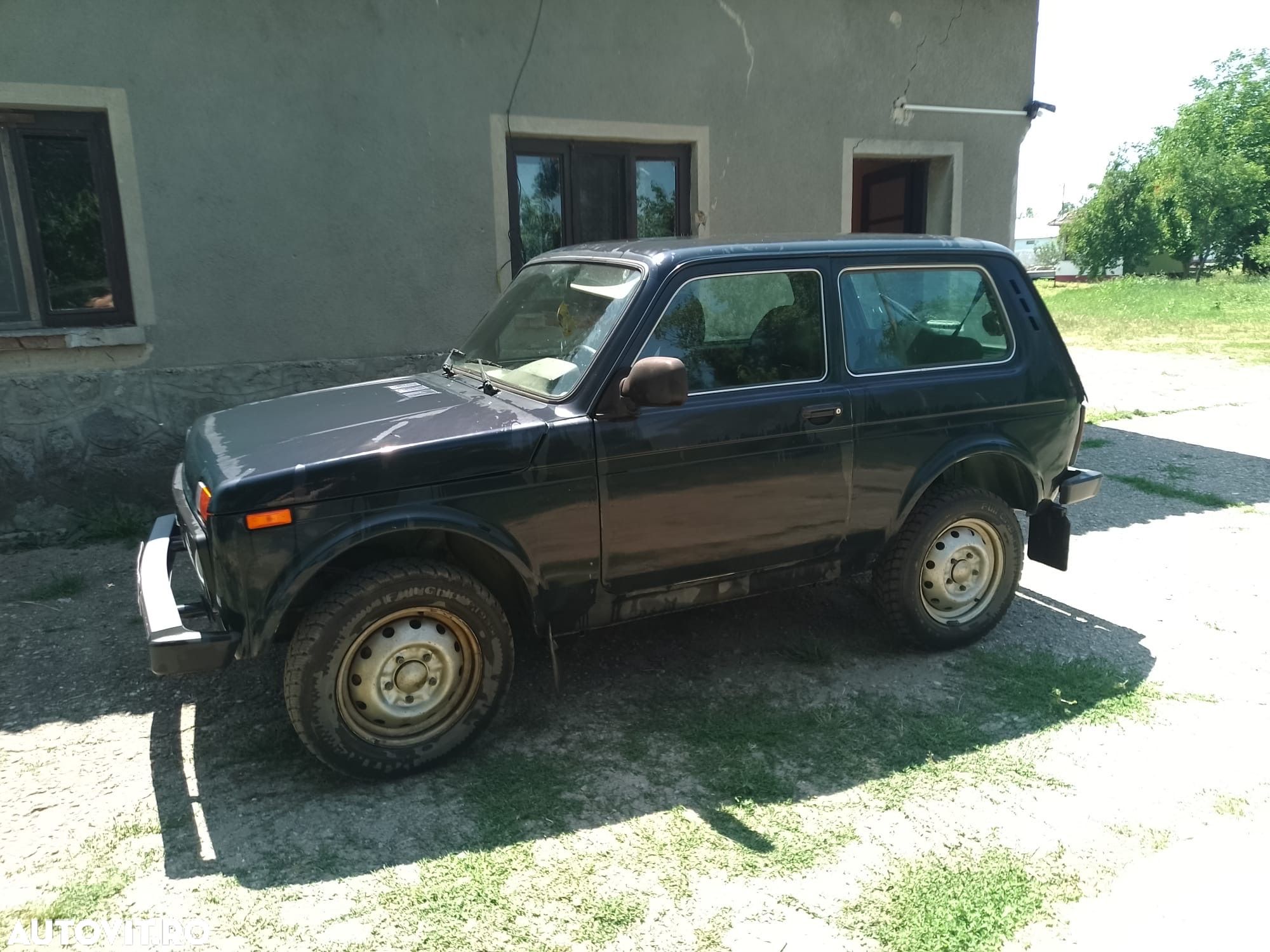 Lada Niva 1.7 4x4 - 1