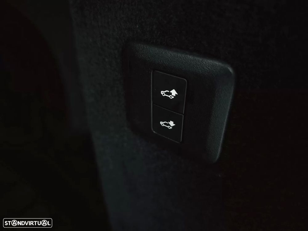 Land Rover Range Rover Sport 2.0 Si4 PHEV HSE Dynamic Stealth - 20