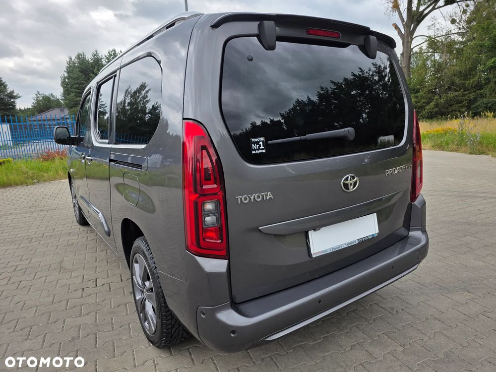 Toyota Proace City Verso Long 1.5 D-4D Family - 4