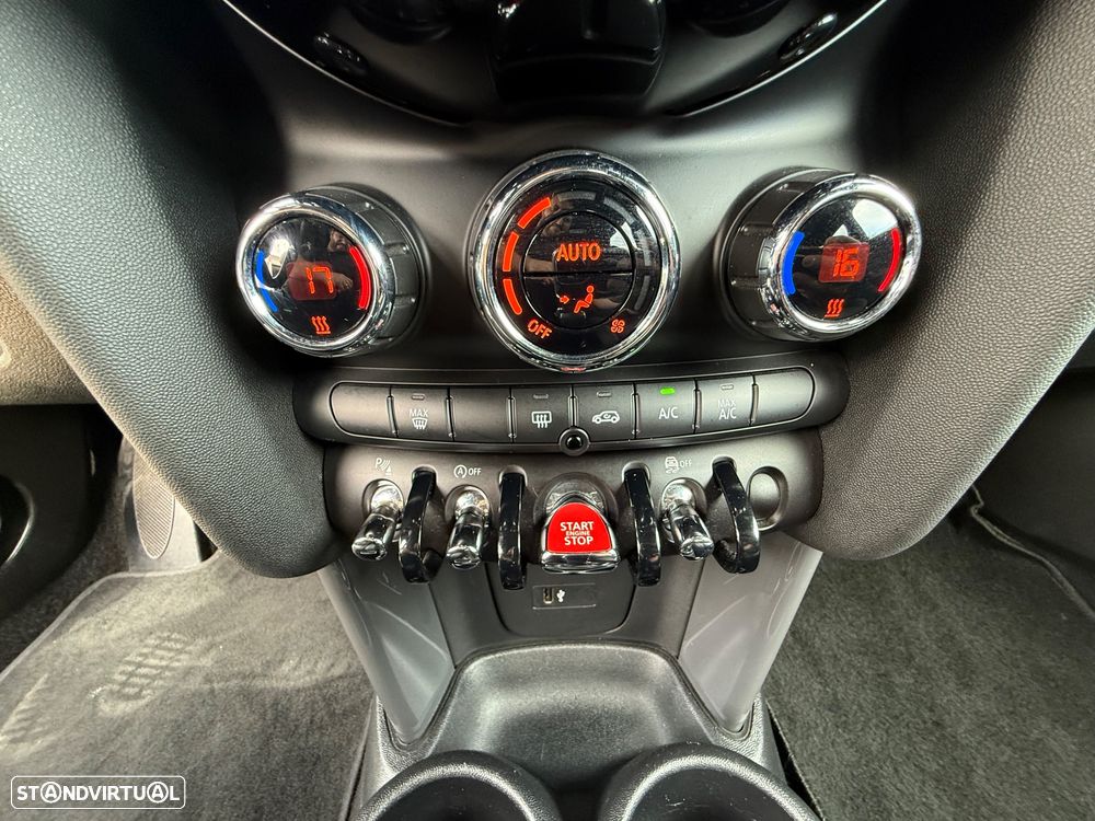 MINI 5 Portas Cooper Auto - 9