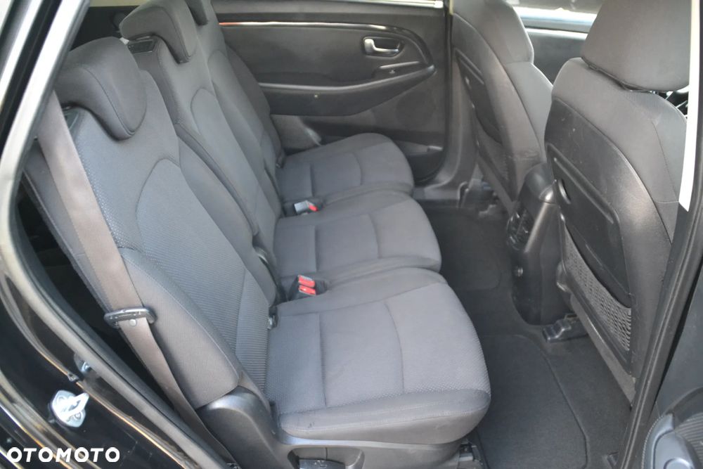 Kia Carens 1.6 GDI Business Line 7os EU6 - 31
