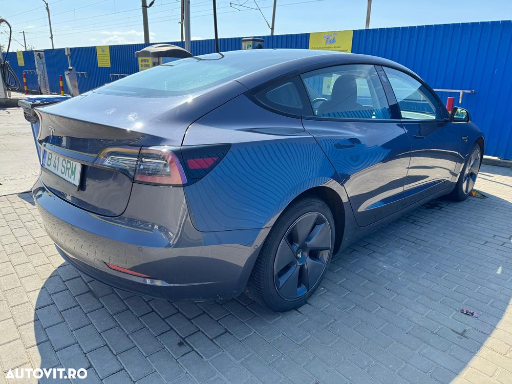 Tesla Model 3 Standard - 7