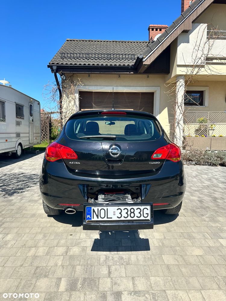 Opel Astra 1.4 Turbo Design Edition - 8
