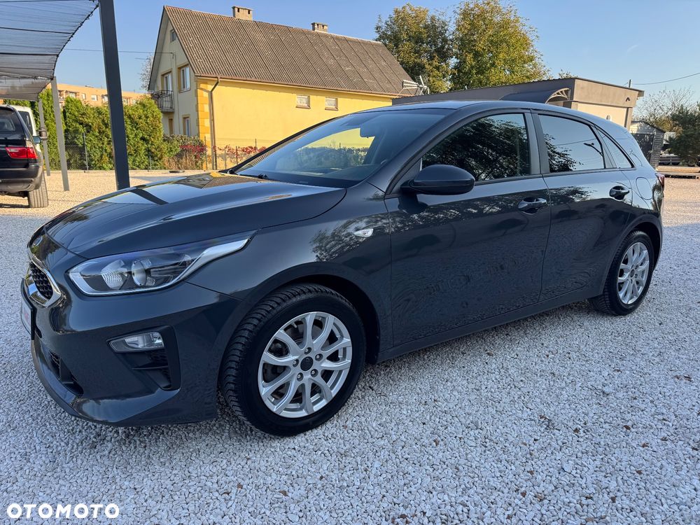 Kia Ceed 1.4 L Business Line Plus - 12