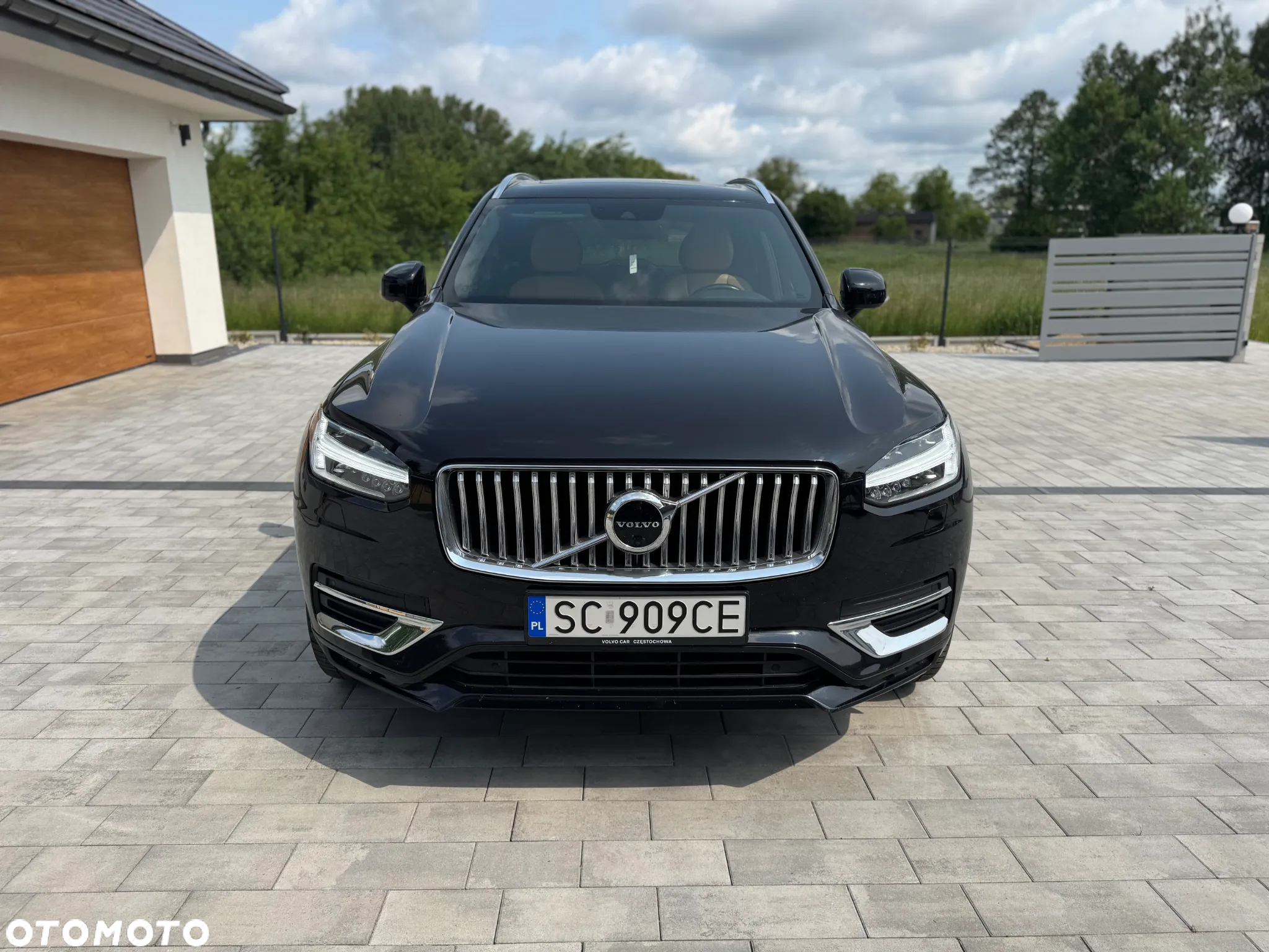 Volvo XC 90 - 2