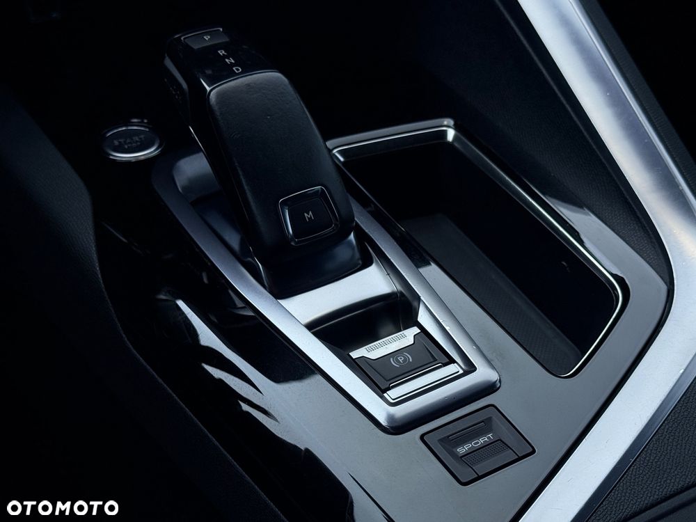 Peugeot 3008 BlueHDi 180 Stop & Start EAT6 GT - 23