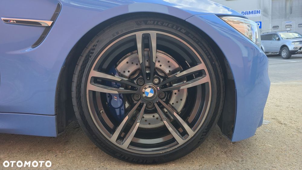 BMW M4 - 23