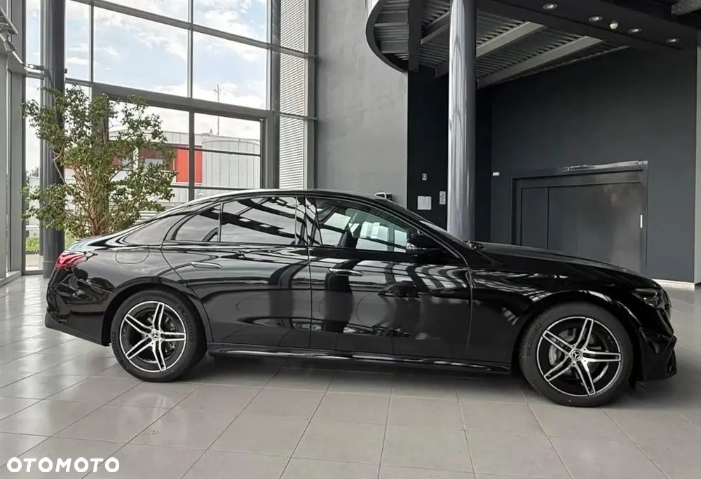 Mercedes-Benz Klasa E 220 d 4-Matic AMG - 5