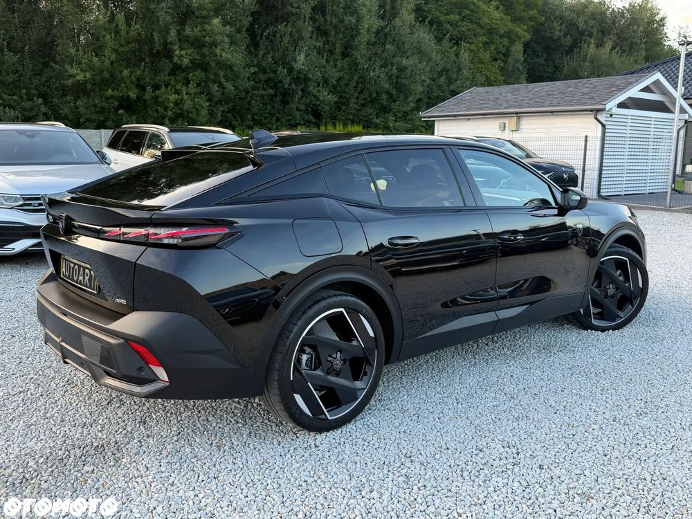 Peugeot 408 225 e-DSC7 GT - 17