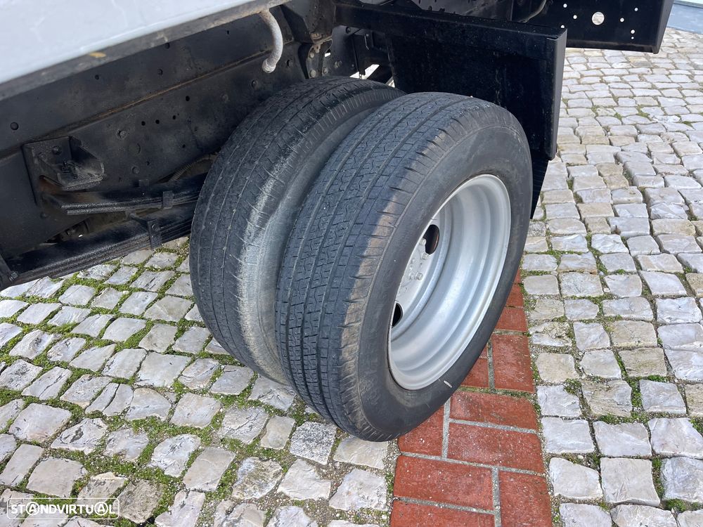 Mitsubishi FUSO CANTER - 14