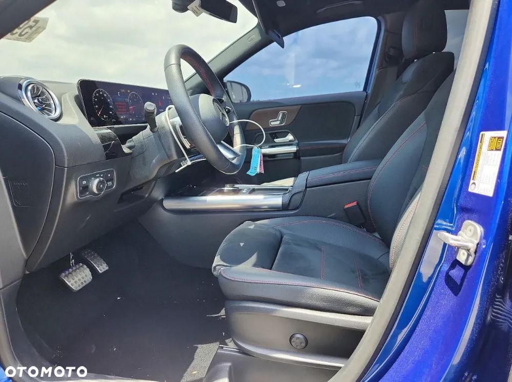 Mercedes-Benz GLA 250 4-Matic AMG Line - 6