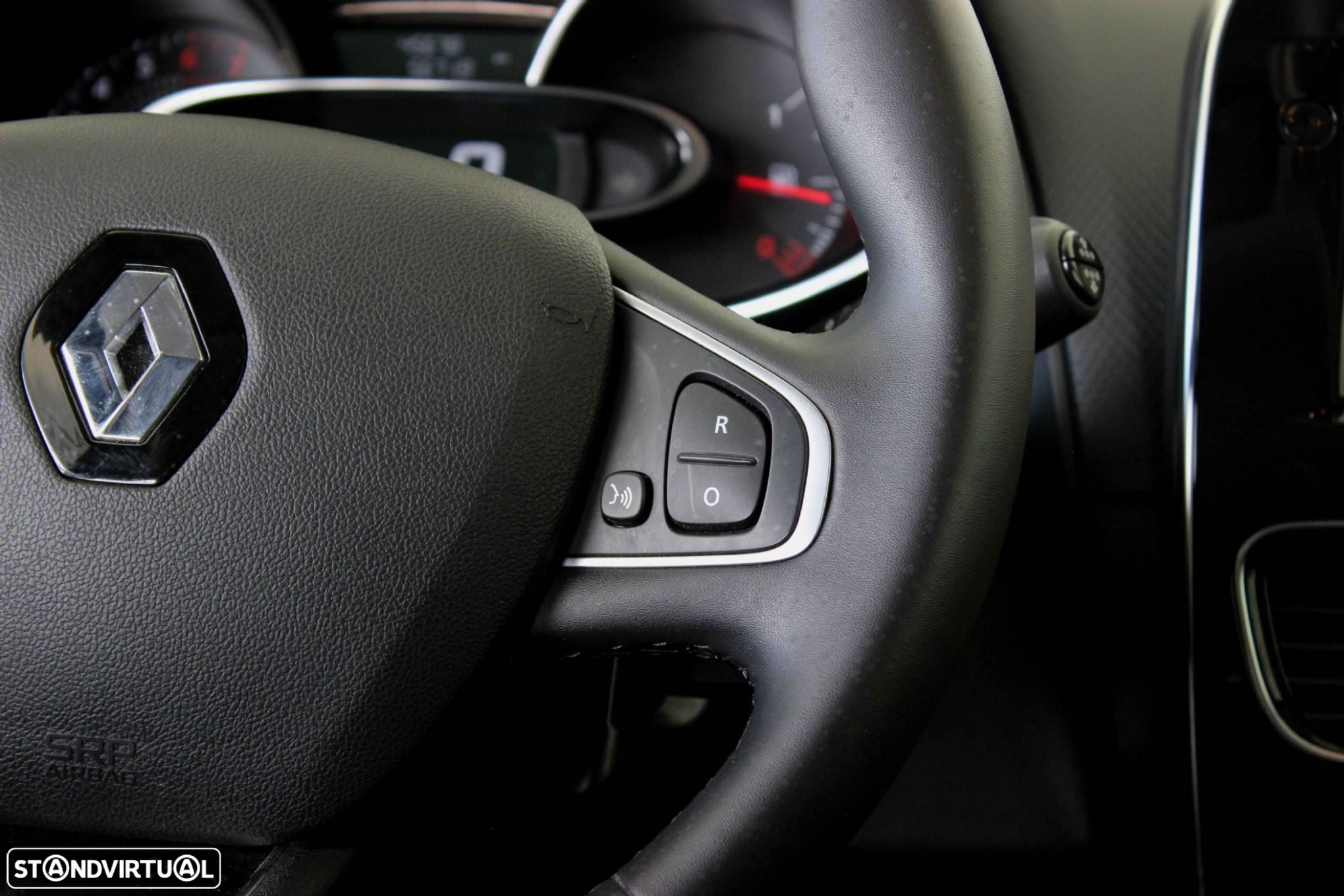 Renault Clio Sport Tourer 0.9 TCe Limited - 16