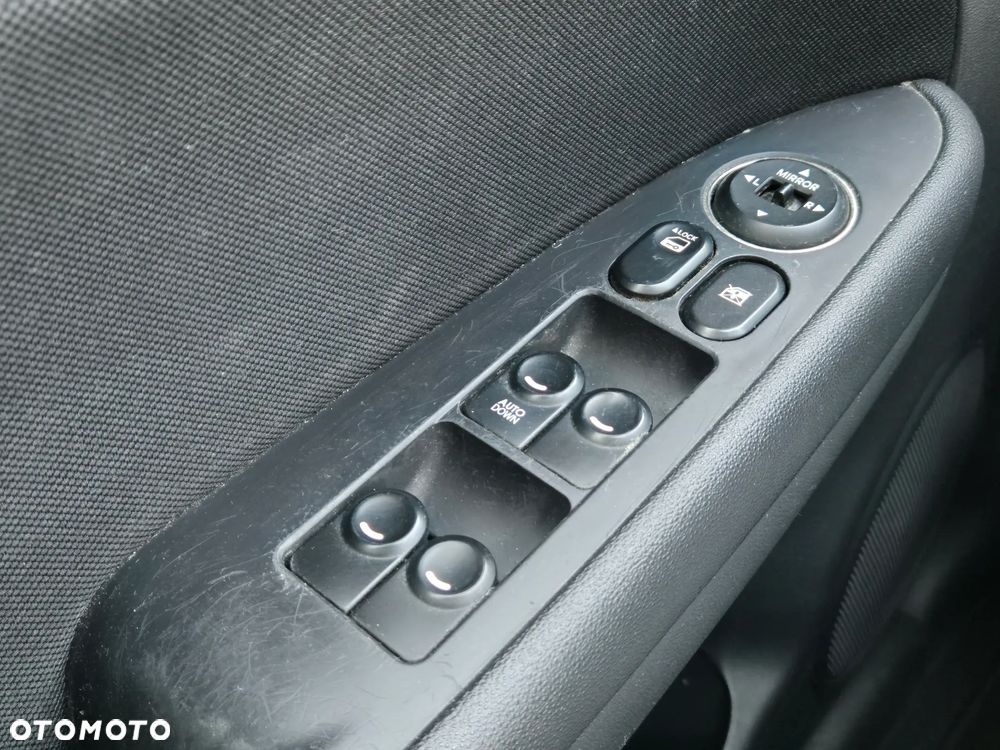 Hyundai i30 1.6 Classic - 11