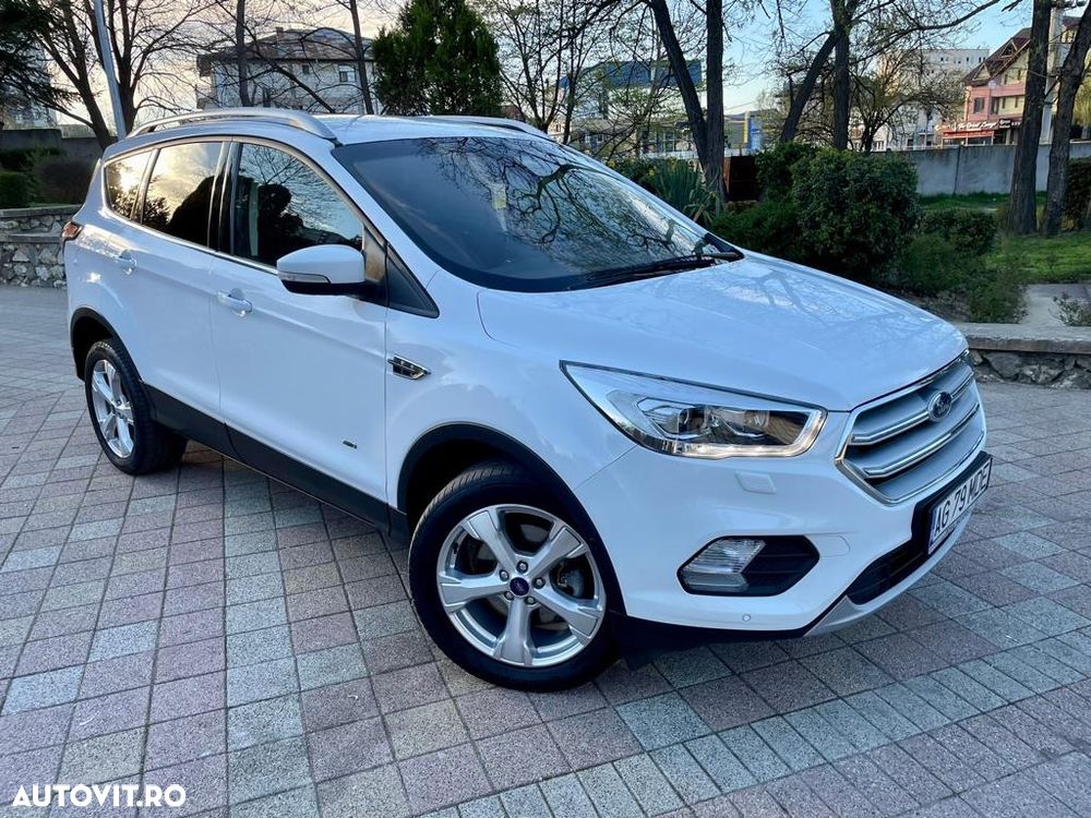 Ford Kuga 2.0 TDCi 4WD Powershift ST-Line - 2