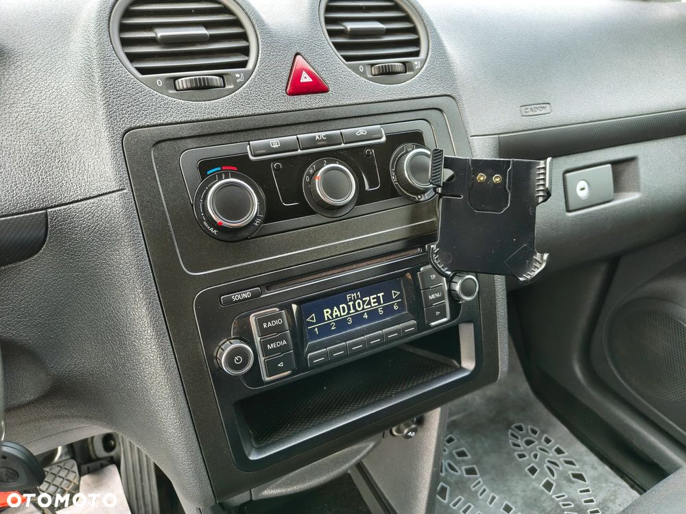 Volkswagen CADDY - 24