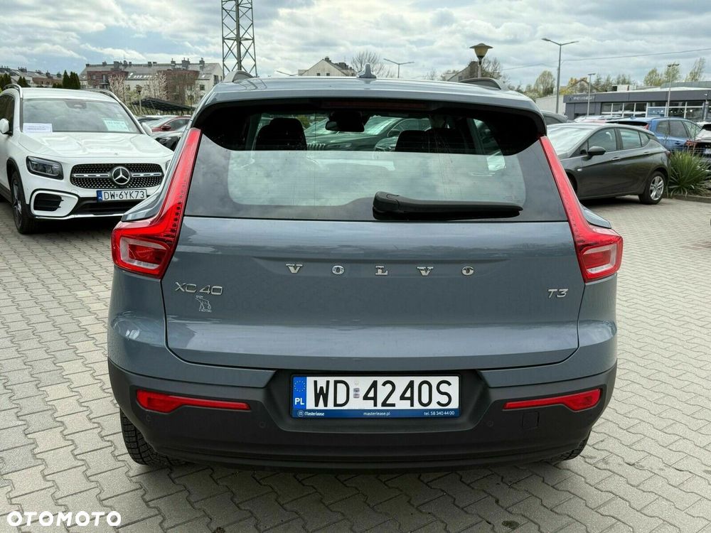 Volvo XC 40 - 4